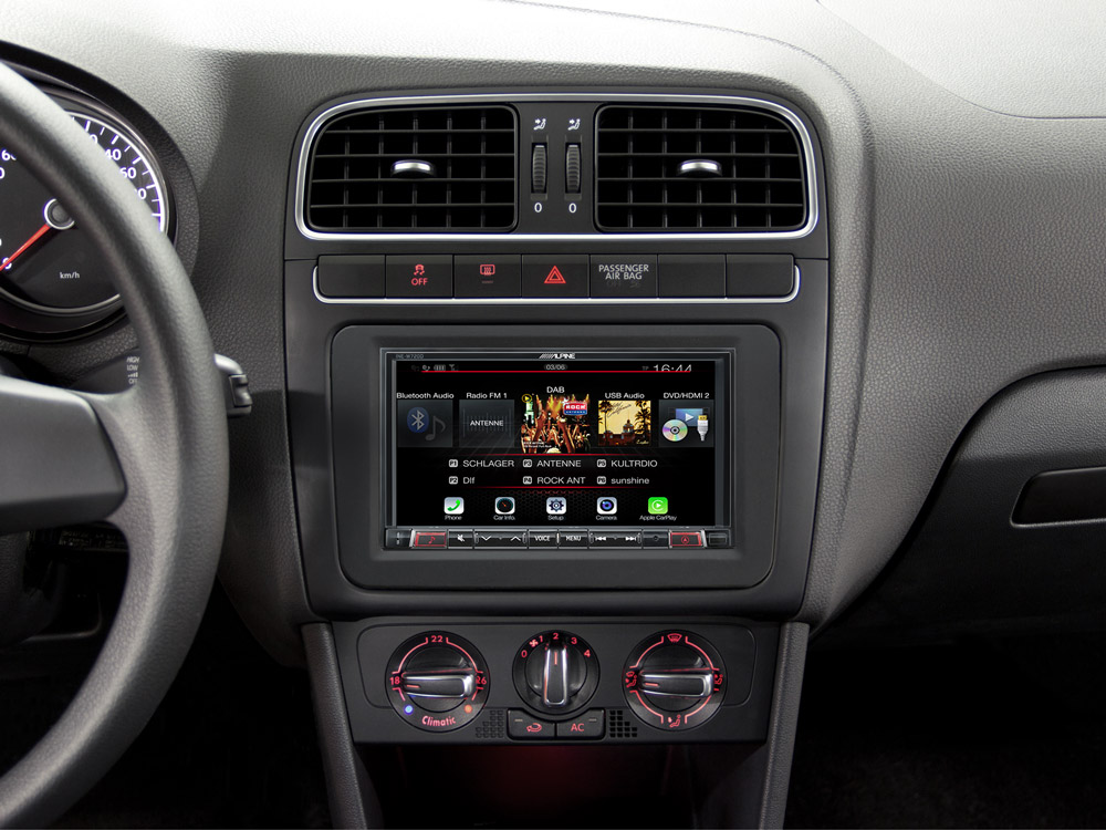 Alpine INE-W720DC - 7" Geavanceerd Navigatiesysteem met database voor vrachtwagens