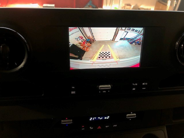 Mercedes MBUX Camera systeem W907/W910 7“/10“ P&P